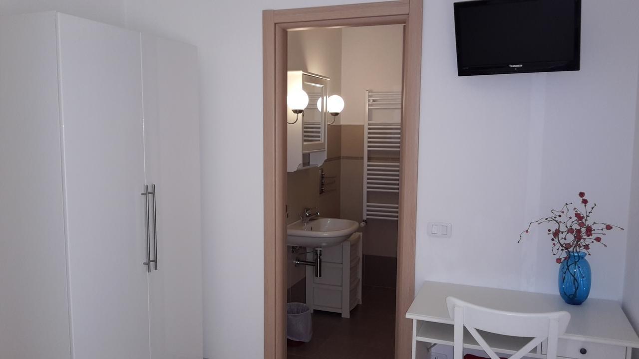 Bed And Breakfast Trestelle 안코나 외부 사진